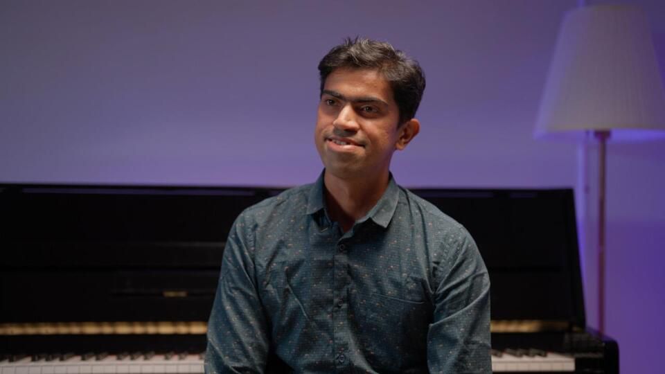 adult piano lessons